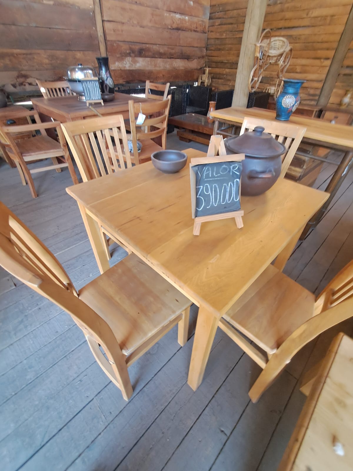 Comedor Rústico de madera de lenga