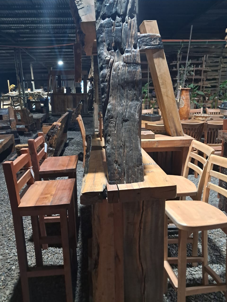 Bar rustico de madera de roble !Tradición que se sirve en copas!