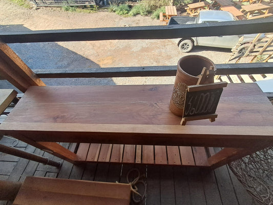 Arrimo Rústico con Repisa