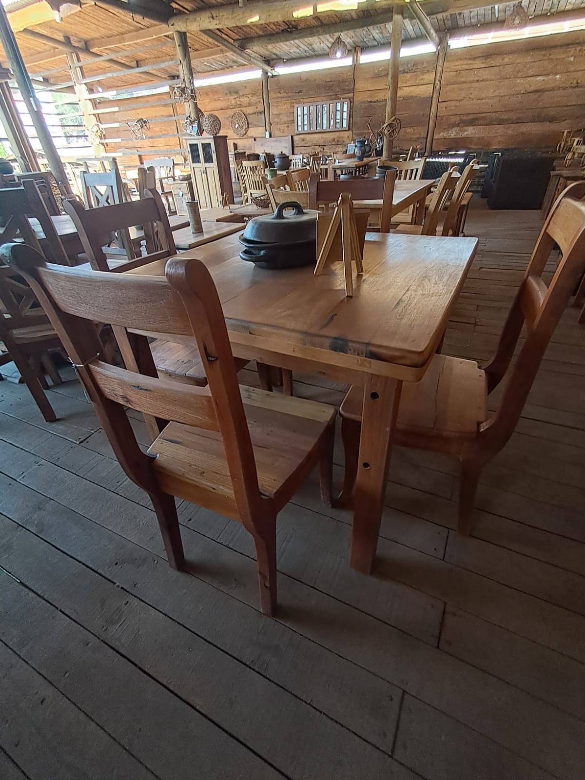 Comedor Cuadrado de Madera de roble