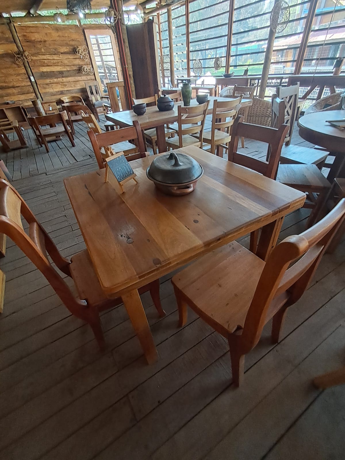 Comedor Cuadrado de Madera de roble