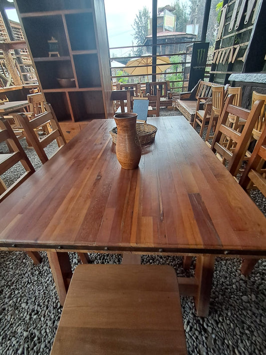 Comedor rustico De Tradición Chilena echo de roble