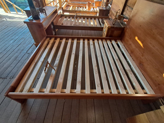 Cama de 2 plazas de madera maciza de roble