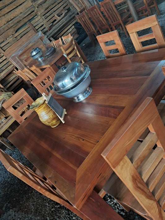 Comedor Rústico cuadrado con Enmarcado Robusto
