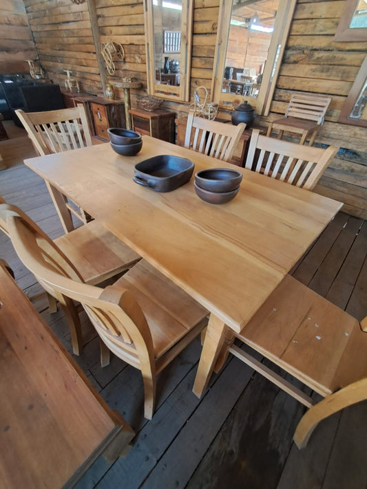 Comedor Rectangular de Madera de lenga