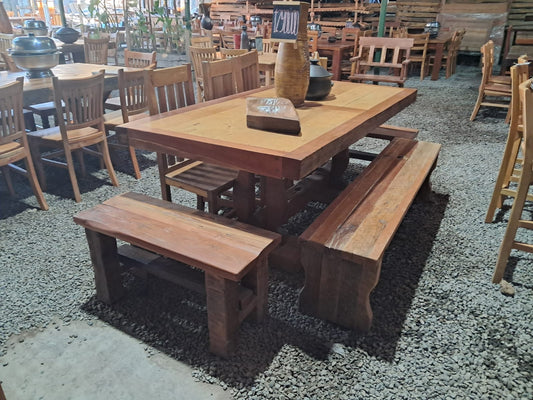 Comedor rustico de roble macizo