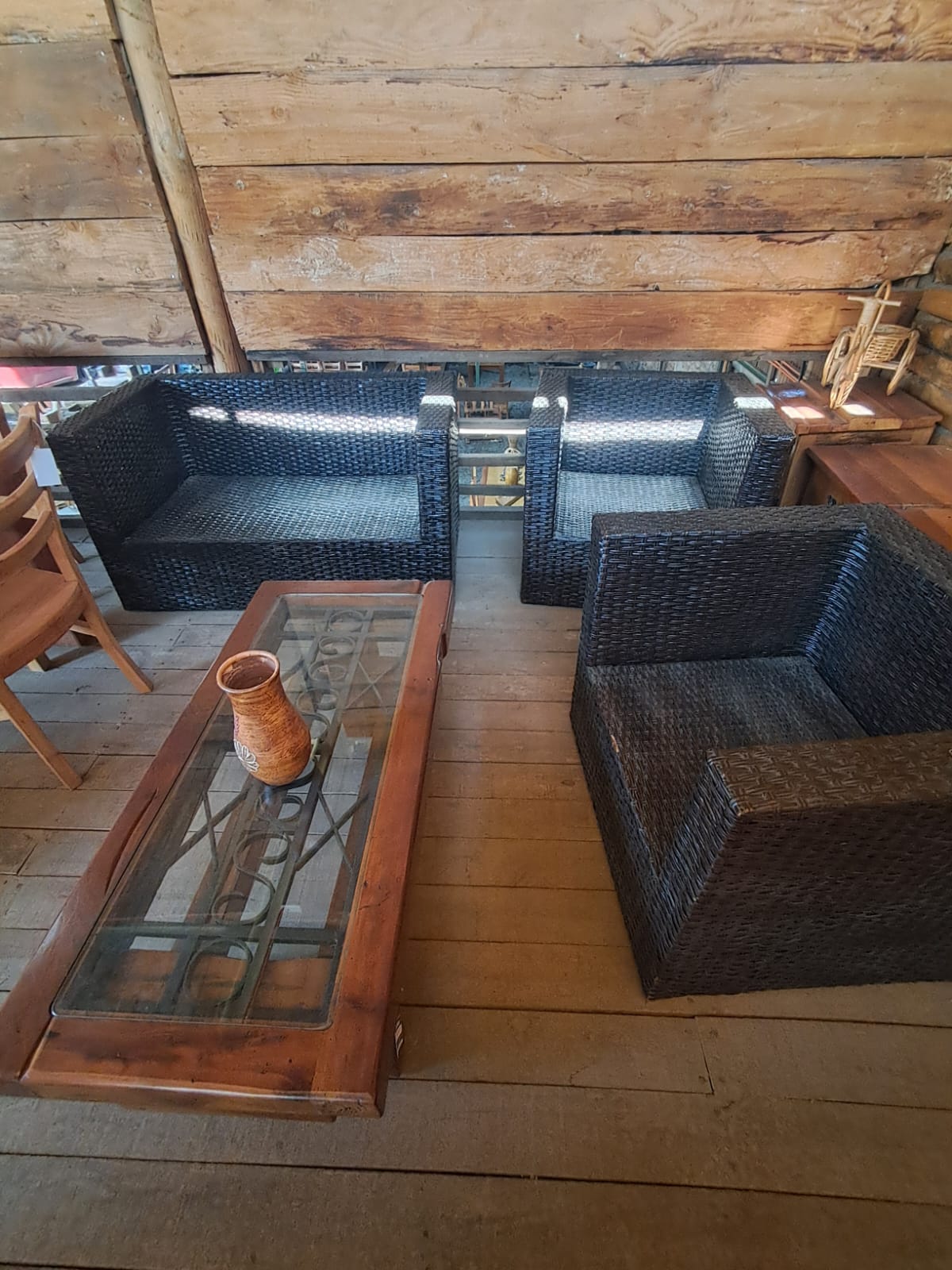 Set de Sillones de Ratán Sintético - Estilo Moderno Rústico