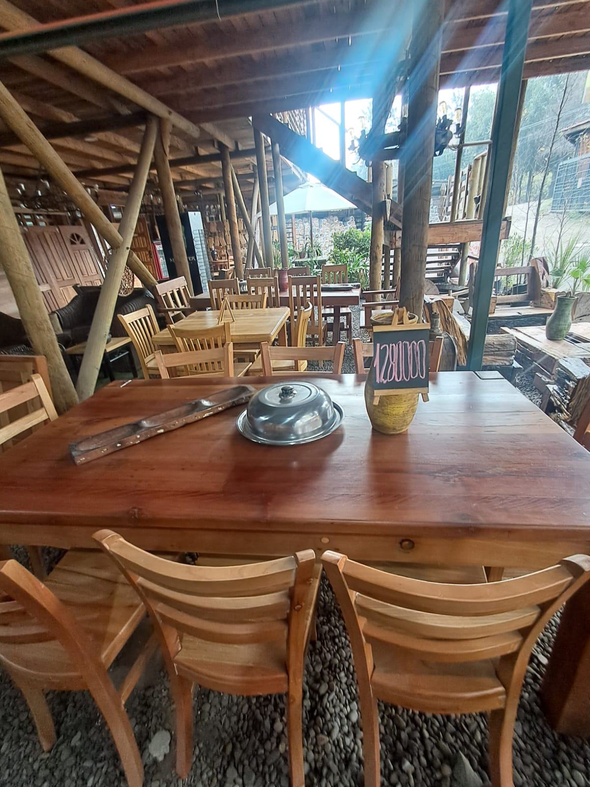 Comedor de Madera de roble con Acabado Natural
