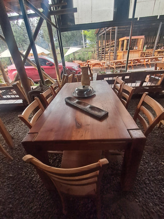 Comedor de Madera de roble con Acabado Natural