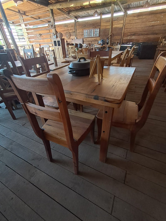 Comedor Cuadrado de Madera de roble