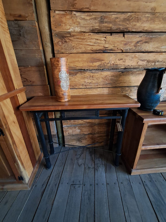Arrimo de Madera con Patas de Hierro Forjado